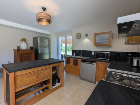 Gîte 8 pers. avec piscine privée 12x6m à Ronsenac : photo 9