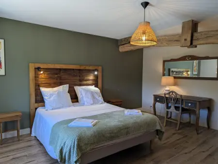 Gîte 8 pers. avec piscine privée 12x6m à Ronsenac : photo 26