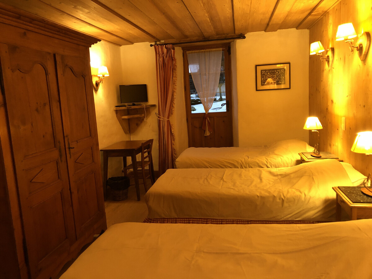 Chalet 10 pers. à Samoëns, 4 chambres et 4 salles de bain - Photo 7