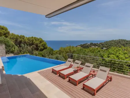 Location villa à Tamariu, Maison de standing, vue mer - 8 pers.