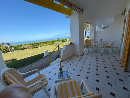 Appartement 80m² à Denia, piscine et parking couvert : photo 5