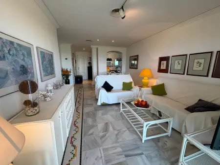 Appartement 80m² à Denia, piscine et parking couvert : photo 7