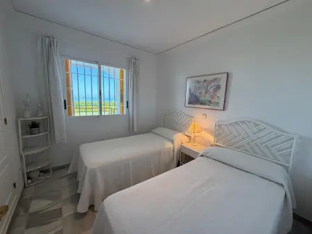 Appartement 80m² à Denia, piscine et parking couvert : photo 15