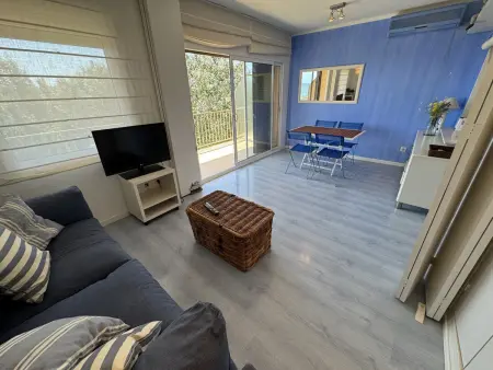 Appartement 100 m plage, climatisé, parking couvert : photo 5