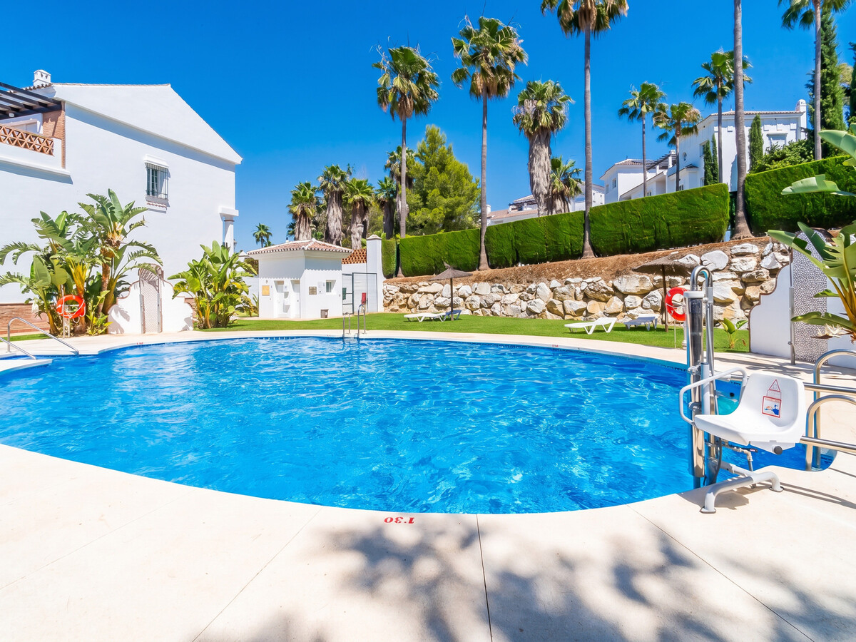 Duplex Lauro Golf vue montagne - 4 pers., piscine - Photo 1