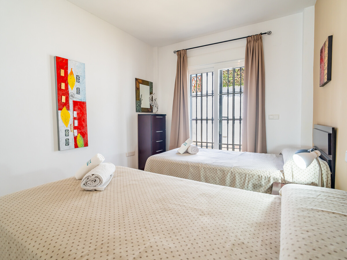 Duplex Lauro Golf vue montagne - 4 pers., piscine - Photo 14