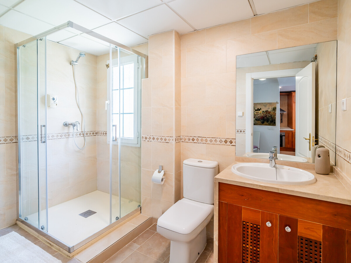 Duplex Lauro Golf vue montagne - 4 pers., piscine - Photo 18