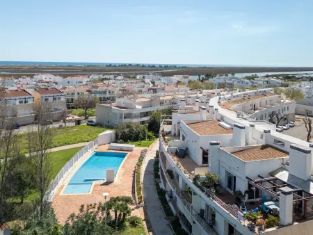 Appartement Santa Luzia avec balcon et accès piscine : photo 25