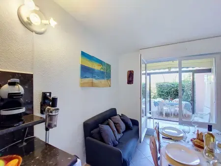Appartement Le Tropique à 100 m de la plage : photo 10