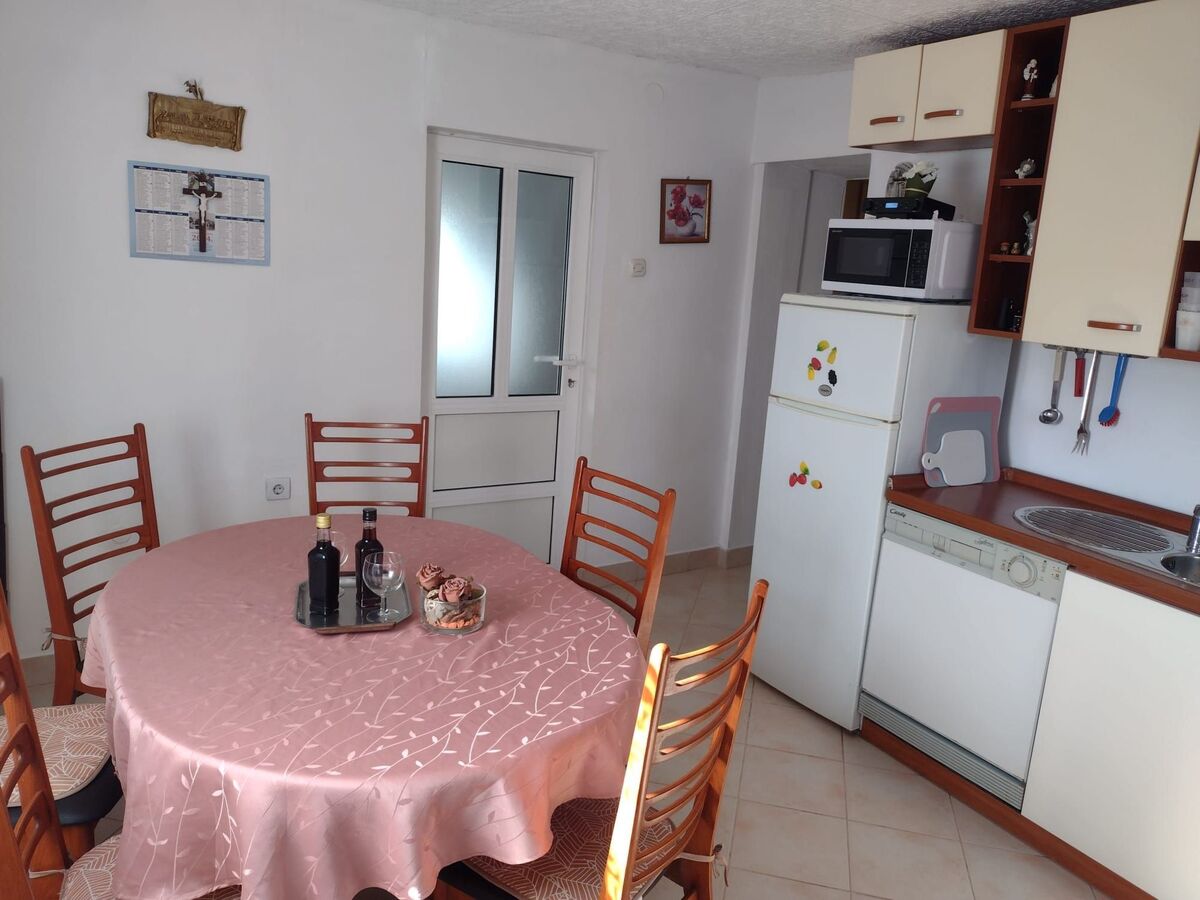 Maison indépendante avec terrasse et barbecue à Vučevica - Photo 30