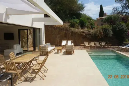 Villa avec piscine privée à Bormes-les-Mimosas - Photo 8