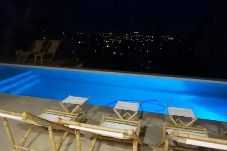Villa avec piscine privée à Bormes-les-Mimosas - Photo 20