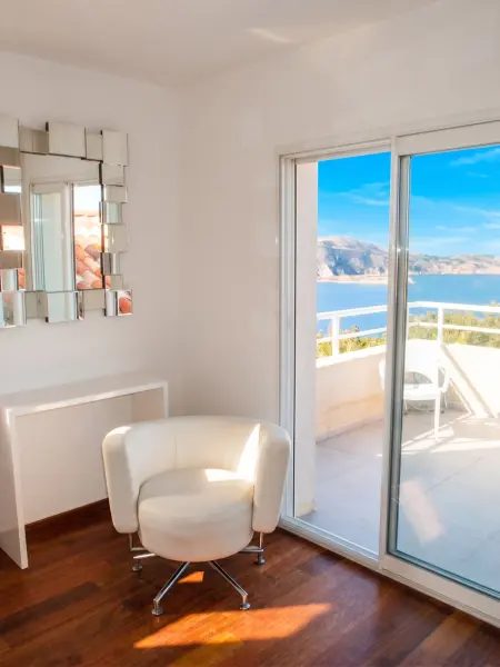 Villa avec piscine privée et vue mer à Calvi, 4 chambres : photo 6