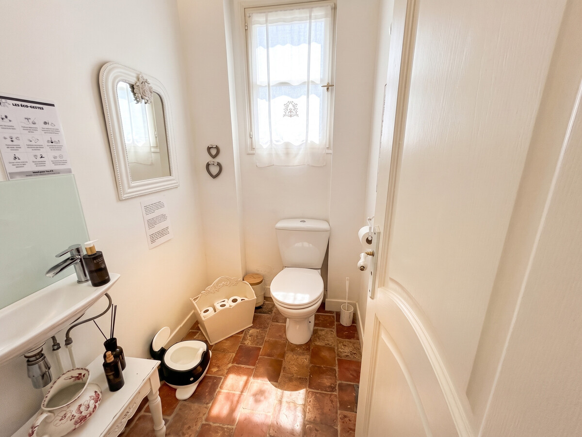 Villa 280 m² avec piscine privée – 6 chambres à Chailly-en-Brie - Photo 24