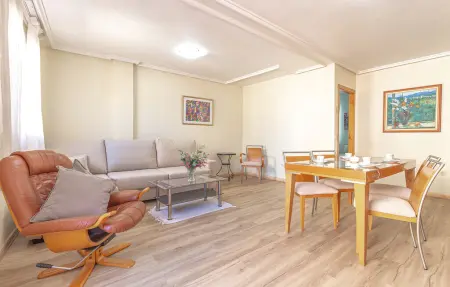 Appartement 2 chambres avec clim réversible à Torrevieja : photo 2
