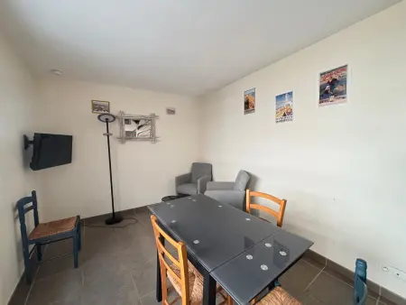 Appartement 2 pers. accès direct plage aux Sables : photo 2
