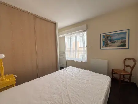 Appartement 2 pers. accès direct plage aux Sables : photo 9