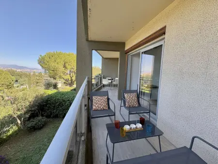 Appartement rénové 4 pers. à 1,5 km des plages : photo 3