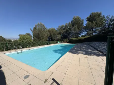 Appartement rénové 4 pers. à 1,5 km des plages : photo 5