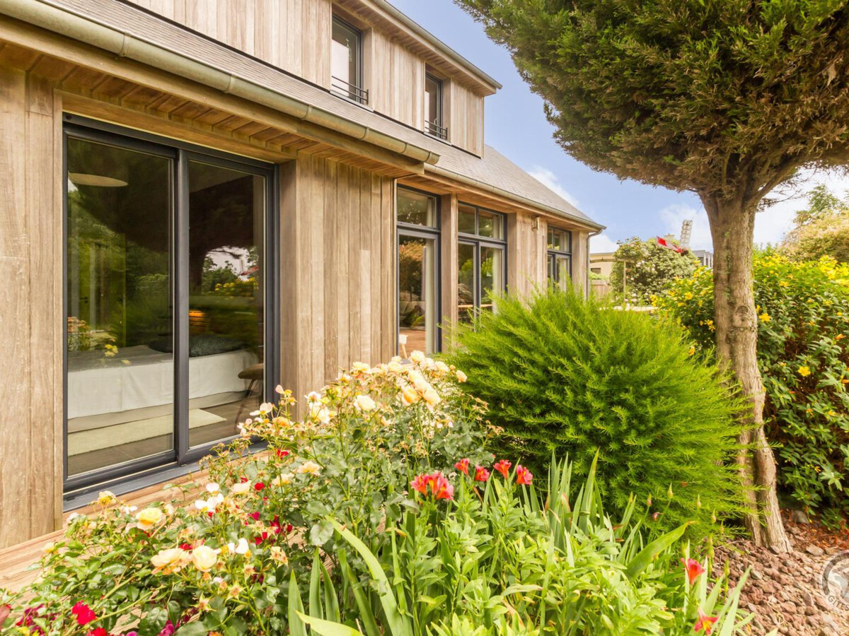 Villa contemporaine vue baie du Mont-Saint-Michel - Photo 2