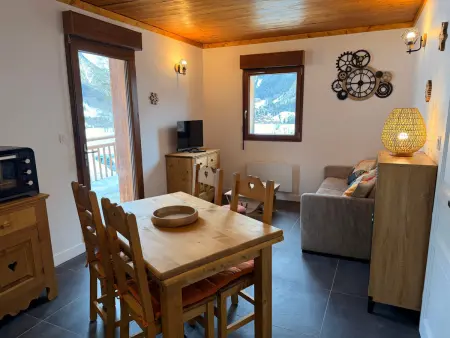 Appartement 2 pièces neuf avec balcon à Pralognan : photo 2