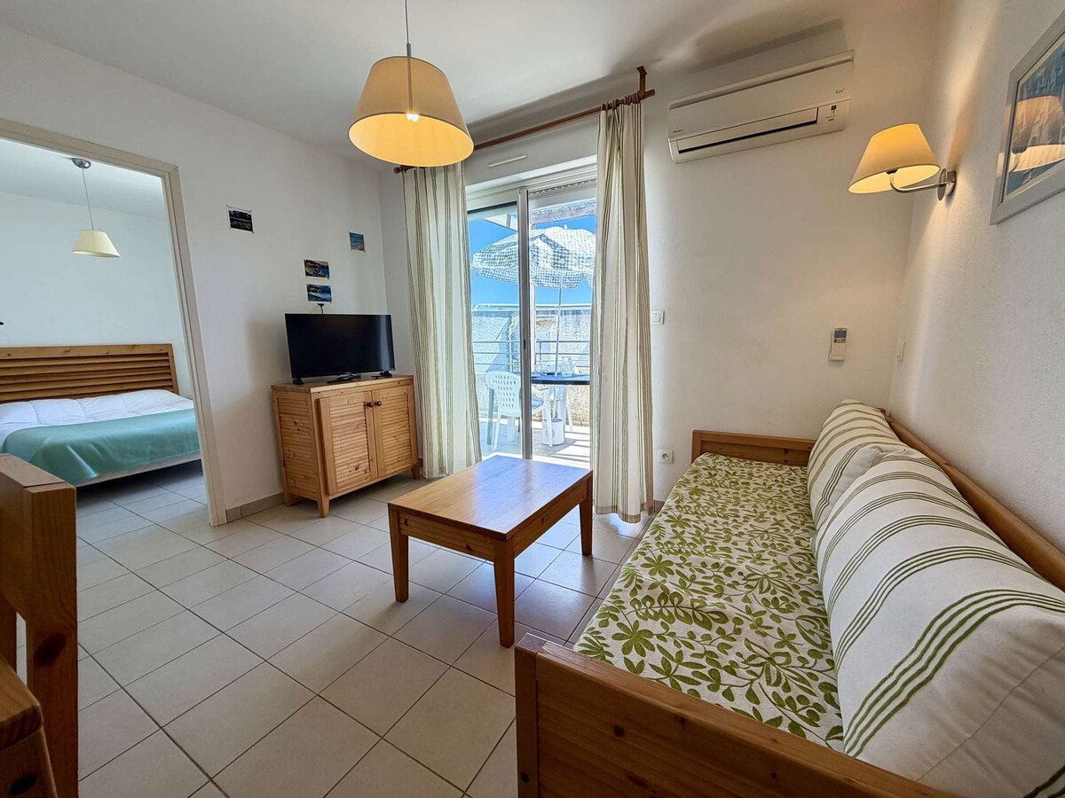Appartement 2 pièces accès direct plage et piscine - Photo 4