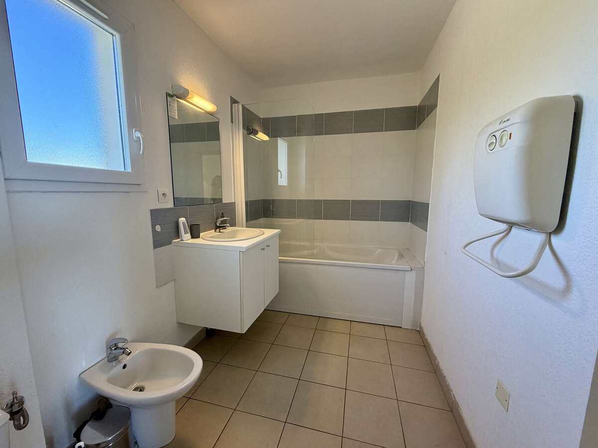 Appartement 2 pièces accès direct plage et piscine - Photo 15