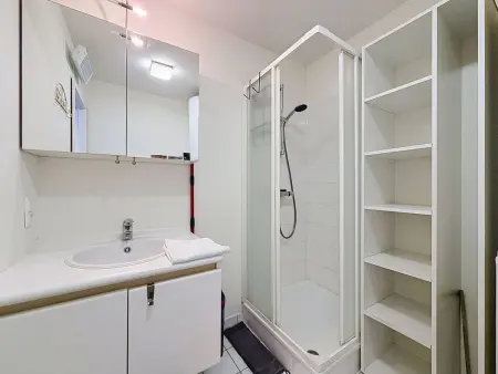 Appartement avec piscine et balcon à Bredene, proche plage : photo 5