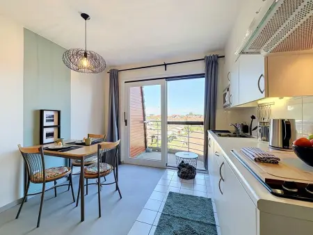 Appartement avec piscine et balcon à Bredene, proche plage : photo 8