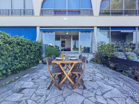 Les Jardins du Port – Apt 2P à 300m de la mer : photo 23