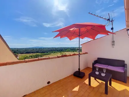 Studio Bellevue avec terrasse à Régusse : photo 6