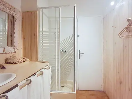 Appartement 3 chambres à 300 m de la plage : photo 13