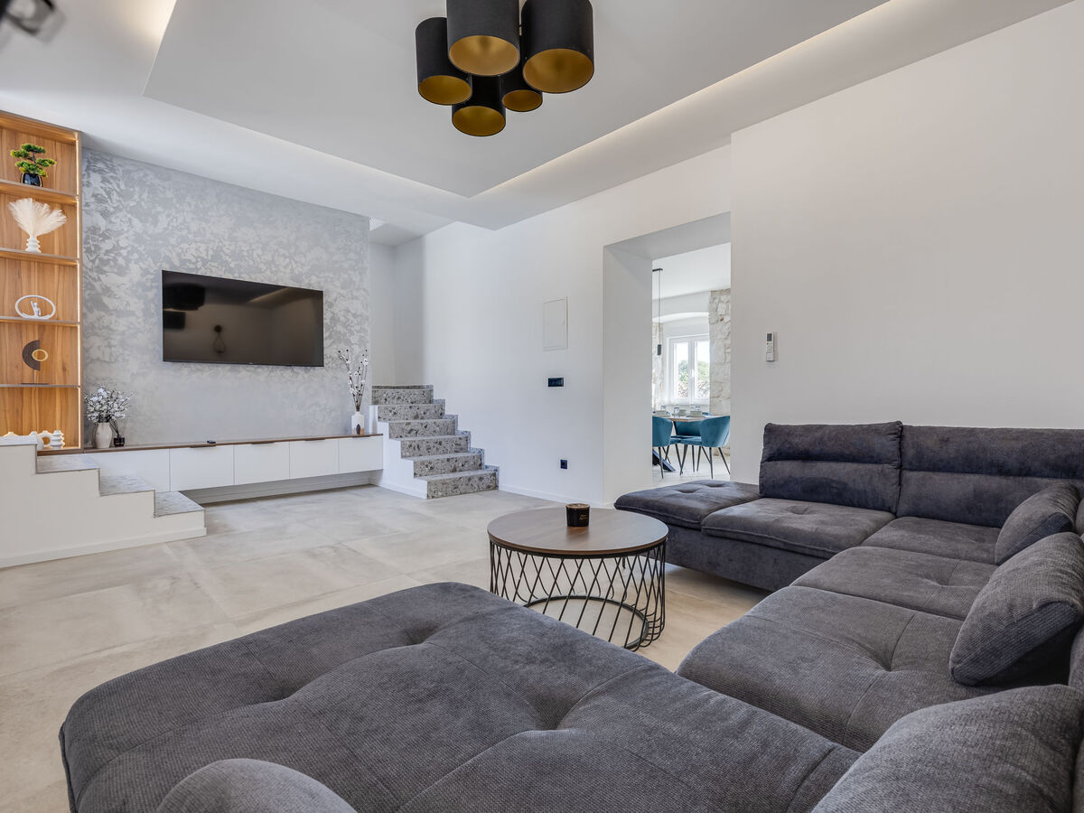 Maison Marko avec piscine chauffée à Pirovac - Photo 8