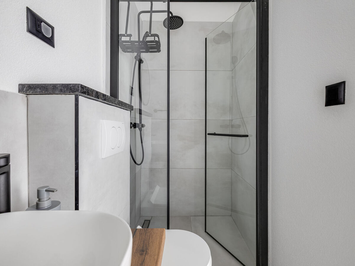 Maison Marko avec piscine chauffée à Pirovac - Photo 29