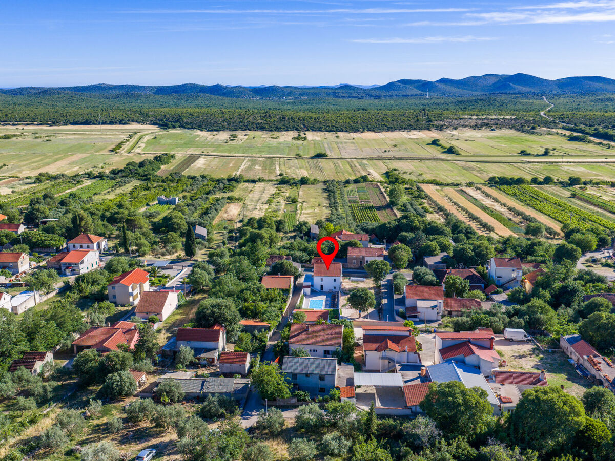 Maison Marko avec piscine chauffée à Pirovac - Photo 38