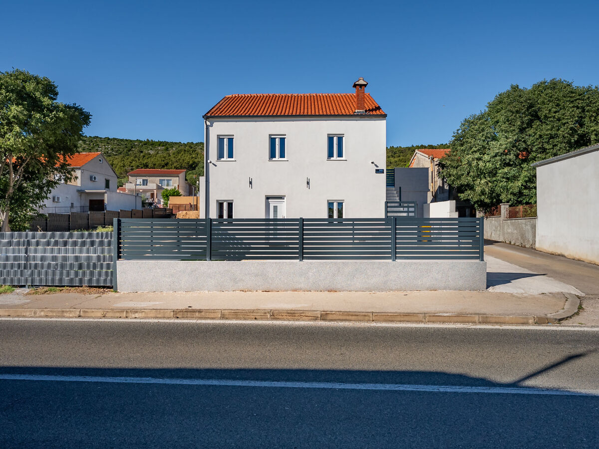 Maison Marko avec piscine chauffée à Pirovac - Photo 45