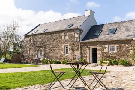 Location appartement à Plougonvelin, Gîte familial près de Paris pour 8 personnes