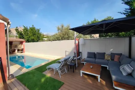 Location maison à Villeneuve, Jolie maison dans le sud
