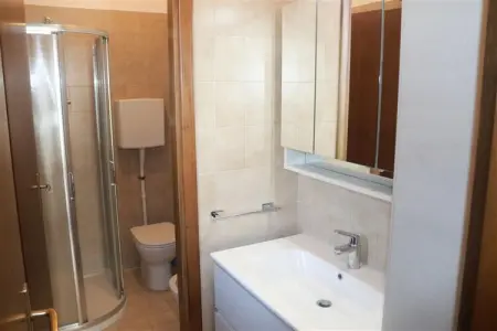 Sole del Garda iQuattro – Appartement jardin & piscine : photo 14