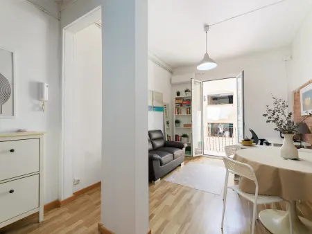 Appartement Gràcia, 60 m² balcon cour intérieure - 3 pers. : photo 7