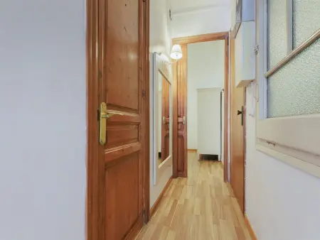 Appartement Gràcia, 60 m² balcon cour intérieure - 3 pers. : photo 13