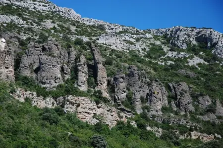 La Placette, maison en pierre à Bizanet : photo 14