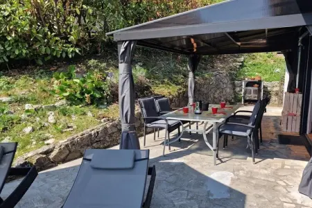 Mobil-home 4 pers. avec vue lac de Garde à Tignale : photo 6