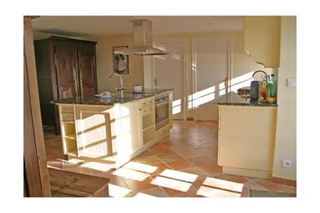 238054, Maison de vacances à Plozevet avec piscine - Photo 6