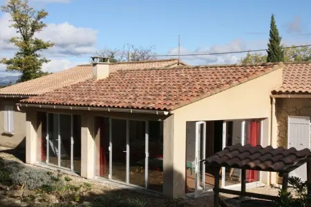 Maison de vacances à Malaucène avec piscine et 6 terrasses : photo 3