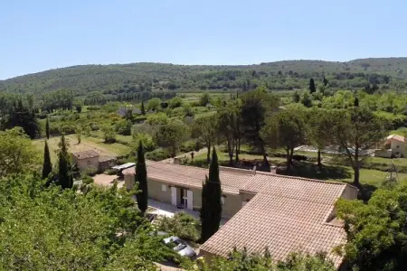 Maison de vacances à Malaucène avec piscine et 6 terrasses : photo 15
