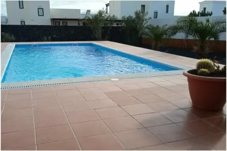 Maison moderne 120 m² avec piscine à Playa Blanca : photo 17