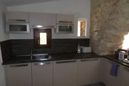 Maison rénovée 250 ans, piscine 8x5m, 10 personnes : photo 11