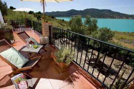 Maison rénovée au bord du lac de Guadalhorce : photo 8