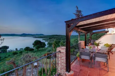 Maison rénovée au bord du lac de Guadalhorce : photo 16